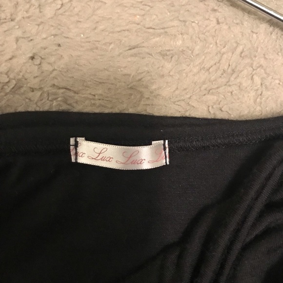 BLACK SIDE ROUCHED SKIRT - Picture 4 of 5